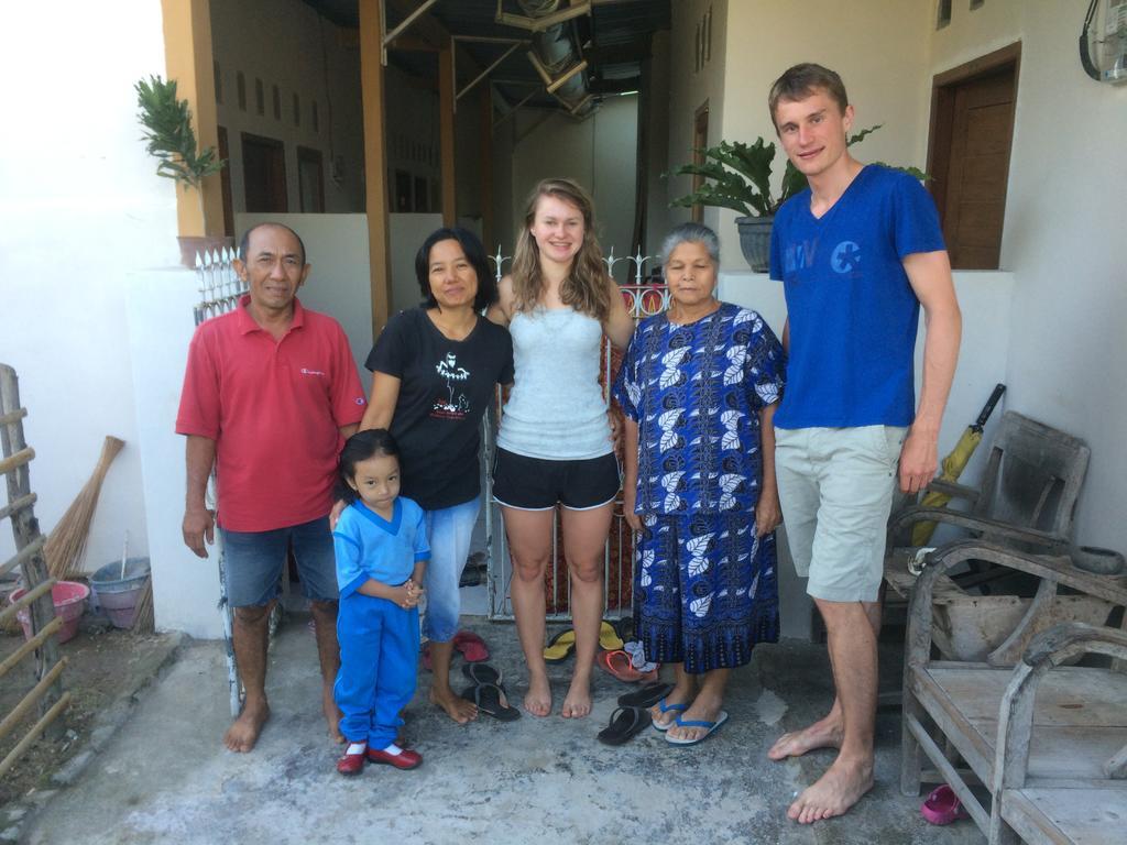 Jeges Homestay Senggigi Extérieur photo