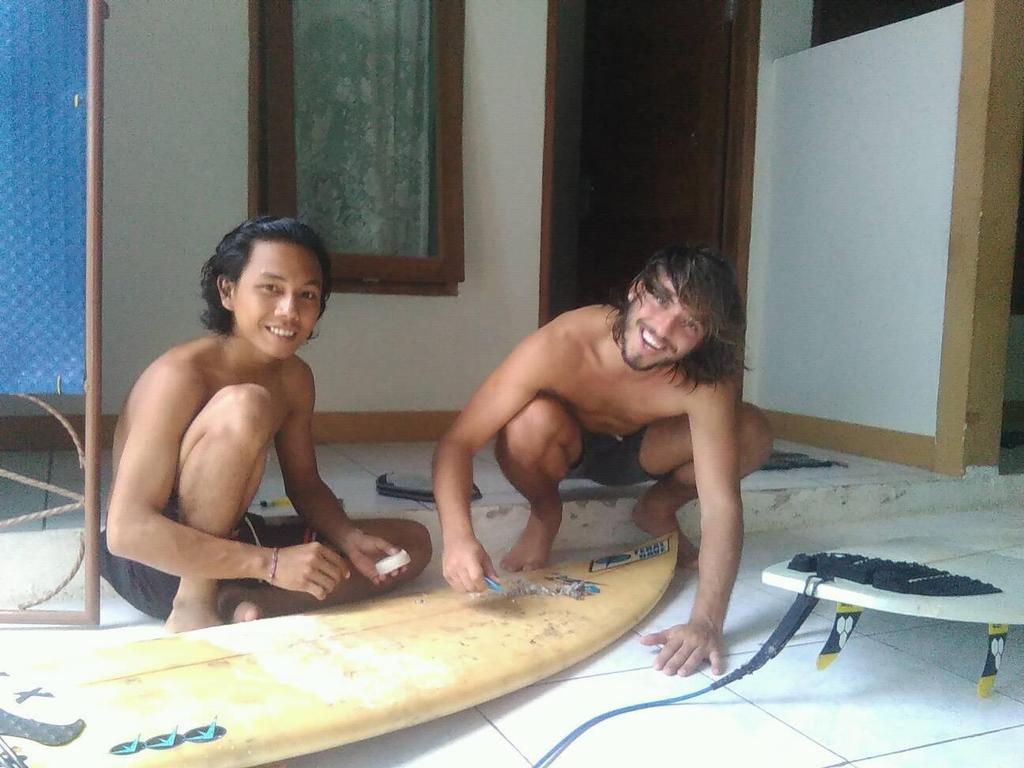 Jeges Homestay Senggigi Extérieur photo