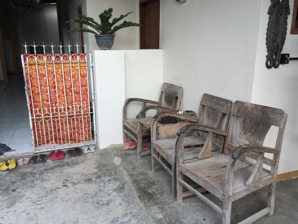 Jeges Homestay Senggigi Extérieur photo